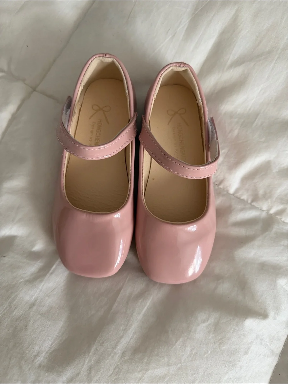 Pink Patent Shoes New without tag Hangcheng Shose